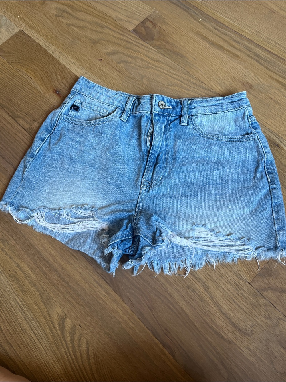 KanCan Light Wash Frayed Hem Denim Shorts